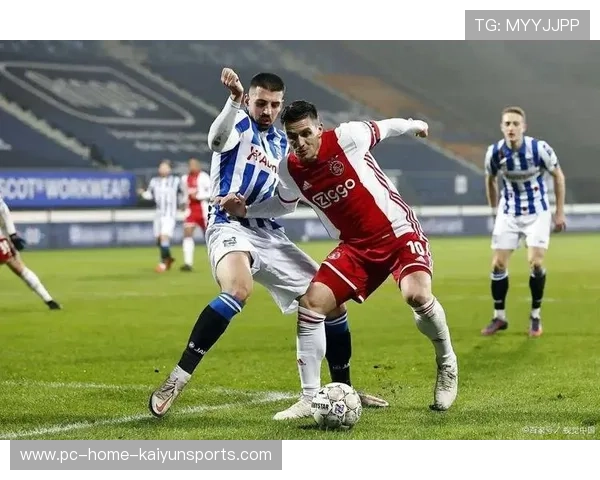 诺丁汉森林若能稳定防守,将走上保级康庄大道 诺丁汉森林若能稳定防守,将走上保级康庄大道